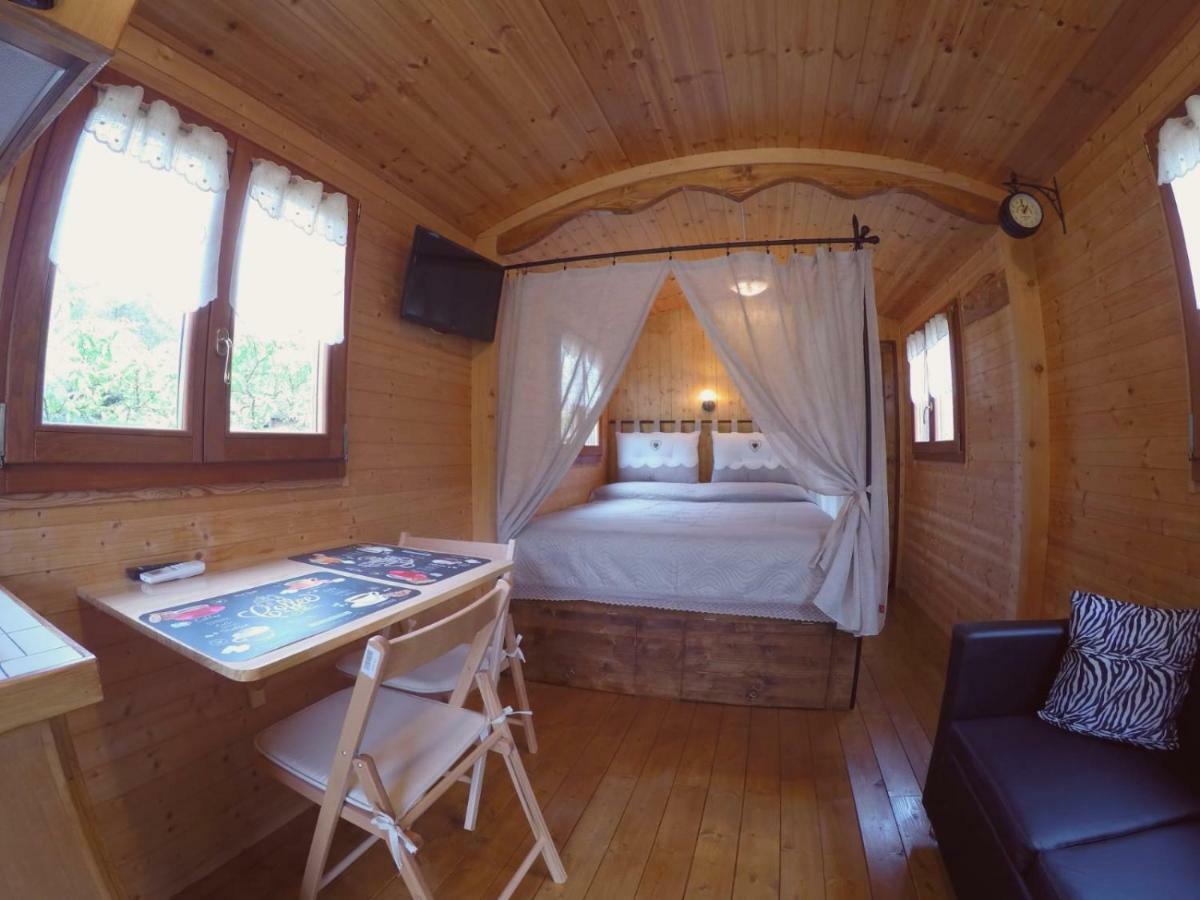 I Tre Abeti - Holiday House เวซซาโน ลิกูเร ภายนอก รูปภาพ