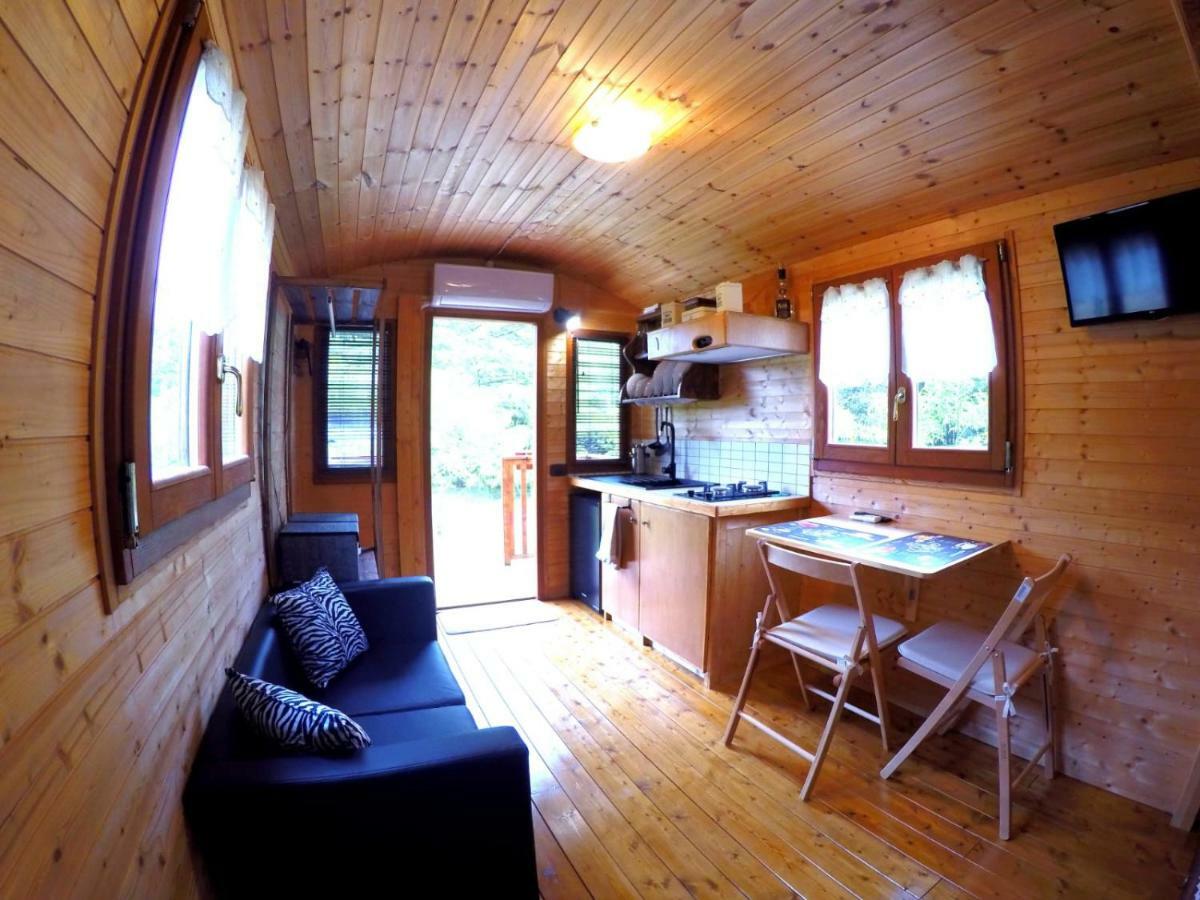I Tre Abeti - Holiday House เวซซาโน ลิกูเร ภายนอก รูปภาพ